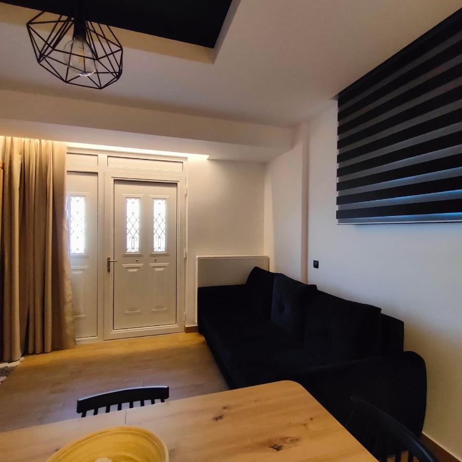Gekas Premiun City Center Apartment 칼람파카 외부 사진
